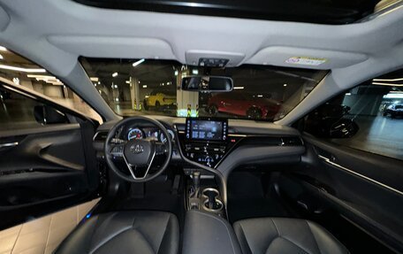 Toyota Camry, 2023 год, 4 600 000 рублей, 13 фотография