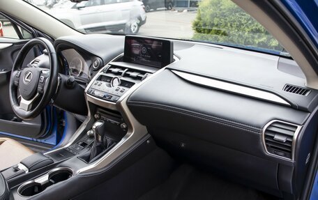 Lexus NX I, 2018 год, 2 695 000 рублей, 9 фотография