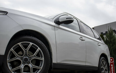 Mitsubishi Outlander III рестайлинг 3, 2013 год, 1 335 000 рублей, 20 фотография