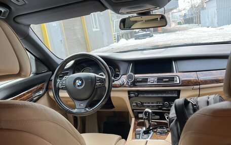 BMW 7 серия, 2014 год, 2 100 000 рублей, 13 фотография