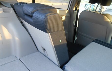Honda Insight II рестайлинг, 2009 год, 1 200 000 рублей, 12 фотография