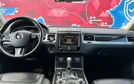 Volkswagen Touareg III, 2015 год, 3 100 000 рублей, 1 фотография