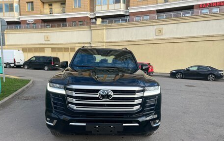 Toyota Land Cruiser, 2024 год, 11 700 000 рублей, 2 фотография