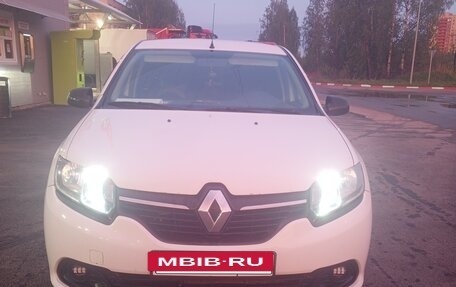 Renault Logan II, 2014 год, 585 000 рублей, 11 фотография