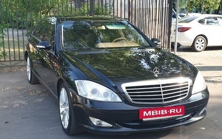 Mercedes-Benz S-Класс, 2007 год, 1 850 000 рублей, 10 фотография