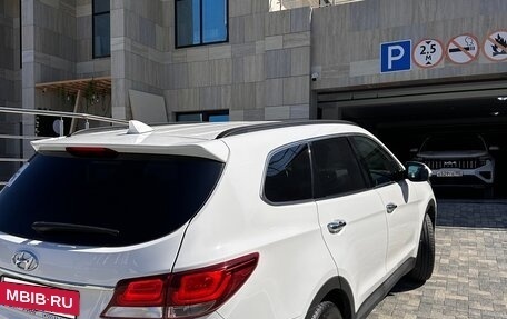 Hyundai Santa Fe III рестайлинг, 2017 год, 3 100 000 рублей, 16 фотография