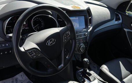 Hyundai Santa Fe III рестайлинг, 2017 год, 3 100 000 рублей, 27 фотография
