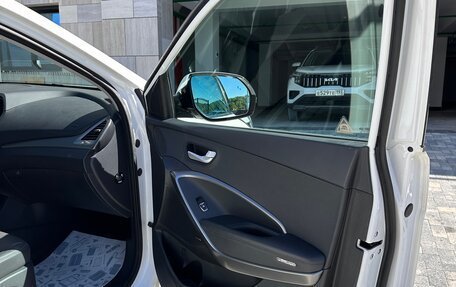 Hyundai Santa Fe III рестайлинг, 2017 год, 3 100 000 рублей, 28 фотография