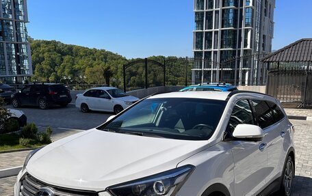 Hyundai Santa Fe III рестайлинг, 2017 год, 3 100 000 рублей, 32 фотография