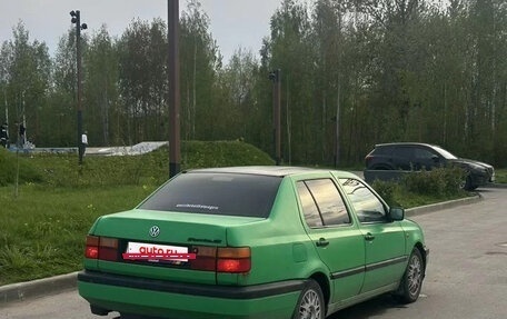 Volkswagen Vento, 1996 год, 170 000 рублей, 4 фотография