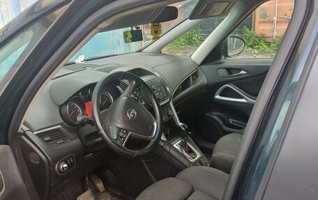 Opel Zafira C рестайлинг, 2013 год, 820 000 рублей, 5 фотография