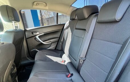 Opel Insignia II рестайлинг, 2012 год, 890 000 рублей, 24 фотография