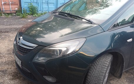 Opel Zafira C рестайлинг, 2013 год, 820 000 рублей, 2 фотография