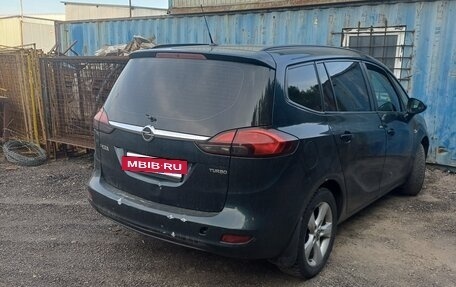 Opel Zafira C рестайлинг, 2013 год, 820 000 рублей, 4 фотография