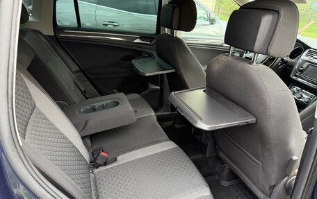 Volkswagen Tiguan II, 2017 год, 2 100 000 рублей, 13 фотография