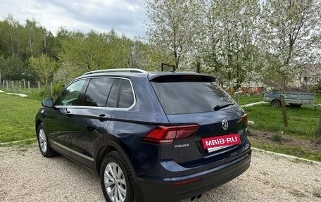 Volkswagen Tiguan II, 2017 год, 2 100 000 рублей, 4 фотография