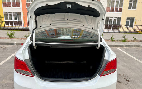 Hyundai Solaris II рестайлинг, 2015 год, 1 150 000 рублей, 3 фотография