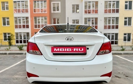 Hyundai Solaris II рестайлинг, 2015 год, 1 150 000 рублей, 14 фотография