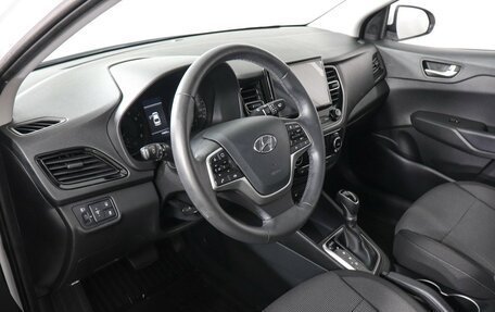Hyundai Solaris II рестайлинг, 2021 год, 1 789 000 рублей, 9 фотография