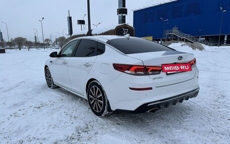 KIA Optima IV, 2019 год, 1 950 000 рублей, 2 фотография