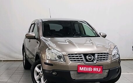 Nissan Qashqai, 2009 год, 750 000 рублей, 2 фотография