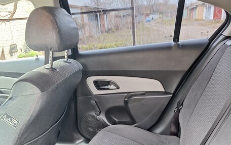 Chevrolet Cruze II, 2011 год, 880 000 рублей, 5 фотография