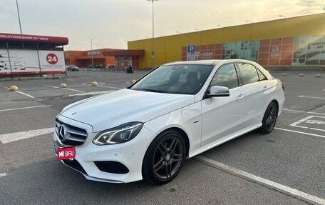 Mercedes-Benz E-Класс, 2015 год, 2 450 000 рублей, 1 фотография
