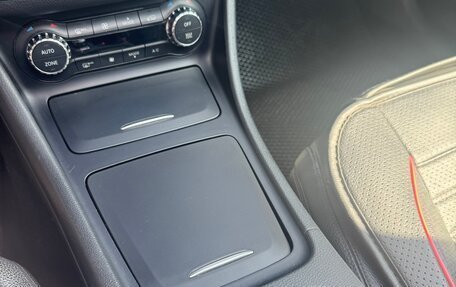 Mercedes-Benz CLA, 2015 год, 2 100 000 рублей, 13 фотография