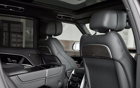 Land Rover Range Rover IV рестайлинг, 2025 год, 23 500 000 рублей, 13 фотография
