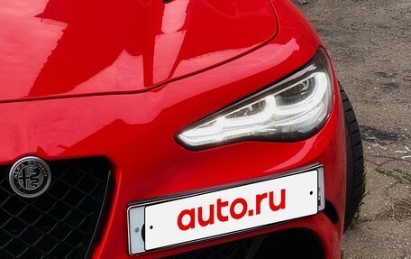 Alfa Romeo Giulia II, 2018 год, 6 400 000 рублей, 3 фотография