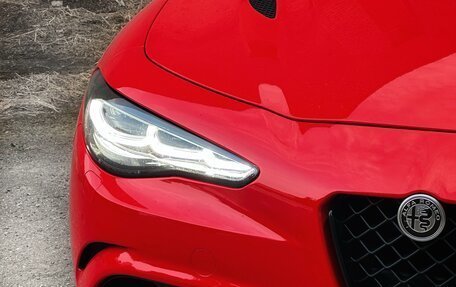 Alfa Romeo Giulia II, 2018 год, 6 400 000 рублей, 4 фотография