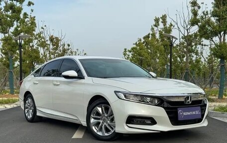 Honda Accord IX рестайлинг, 2021 год, 1 890 000 рублей, 3 фотография