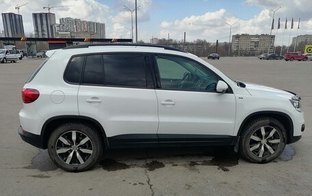 Volkswagen Tiguan I, 2015 год, 1 500 000 рублей, 2 фотография
