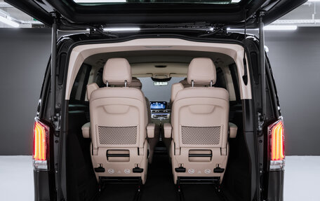 Mercedes-Benz V-Класс, 2024 год, 13 990 000 рублей, 8 фотография