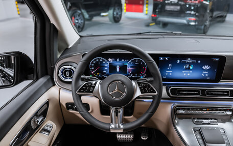 Mercedes-Benz V-Класс, 2024 год, 13 990 000 рублей, 10 фотография