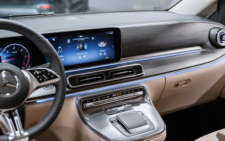 Mercedes-Benz V-Класс, 2024 год, 13 990 000 рублей, 12 фотография