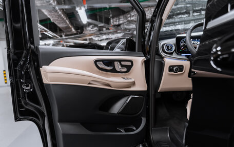Mercedes-Benz V-Класс, 2024 год, 13 990 000 рублей, 25 фотография