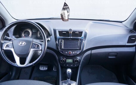 Hyundai Solaris II рестайлинг, 2011 год, 690 000 рублей, 6 фотография