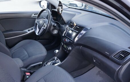 Hyundai Solaris II рестайлинг, 2011 год, 690 000 рублей, 7 фотография