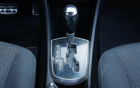 Hyundai Solaris II рестайлинг, 2011 год, 690 000 рублей, 11 фотография