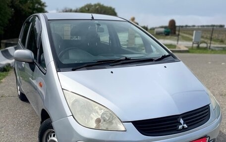Mitsubishi Colt VI рестайлинг, 2009 год, 580 000 рублей, 1 фотография
