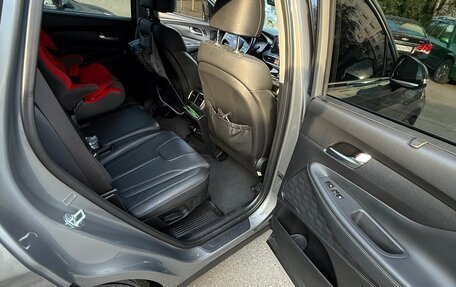 Hyundai Santa Fe IV, 2018 год, 2 950 000 рублей, 9 фотография