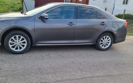 Toyota Camry, 2013 год, 1 550 000 рублей, 2 фотография