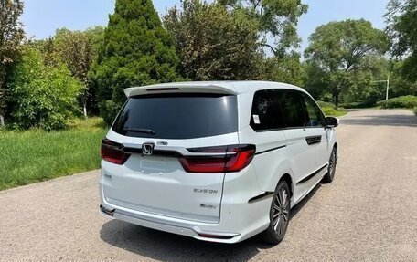 Honda Elysion, 2025 год, 4 375 000 рублей, 3 фотография