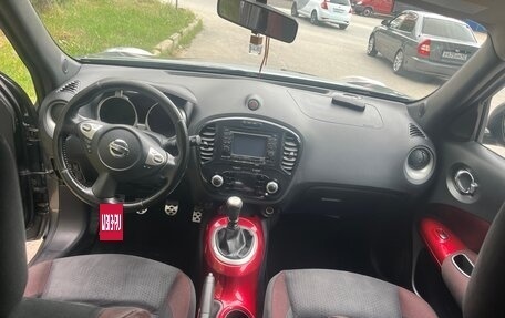 Nissan Juke II, 2011 год, 850 000 рублей, 6 фотография