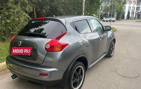 Nissan Juke II, 2011 год, 850 000 рублей, 3 фотография