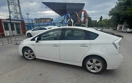 Toyota Prius, 2010 год, 1 080 000 рублей, 3 фотография
