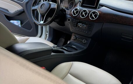 Mercedes-Benz B-Класс, 2014 год, 1 350 000 рублей, 12 фотография
