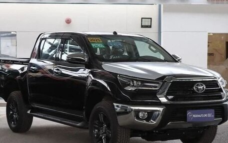 Toyota Hilux VIII, 2025 год, 5 800 000 рублей, 3 фотография