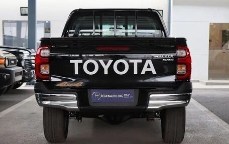 Toyota Hilux VIII, 2025 год, 5 800 000 рублей, 5 фотография